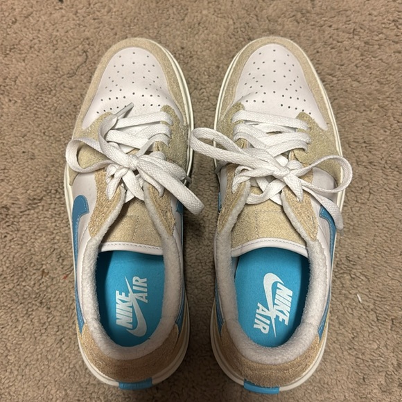 Nike Jordan Elevate Sneakers - Picture 2 of 4